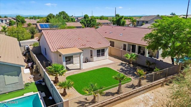 34410 N MIRANDESA Drive, San Tan Valley, AZ 85143