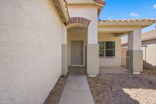 34410 N MIRANDESA Drive, San Tan Valley, AZ 85143