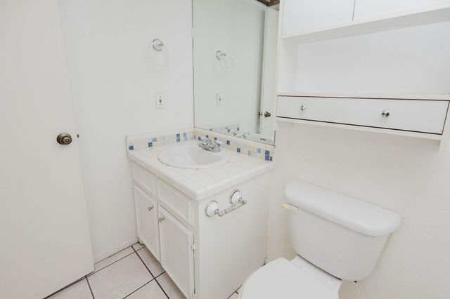 8601 Memphis Drive, 42, Lubbock, TX 79423