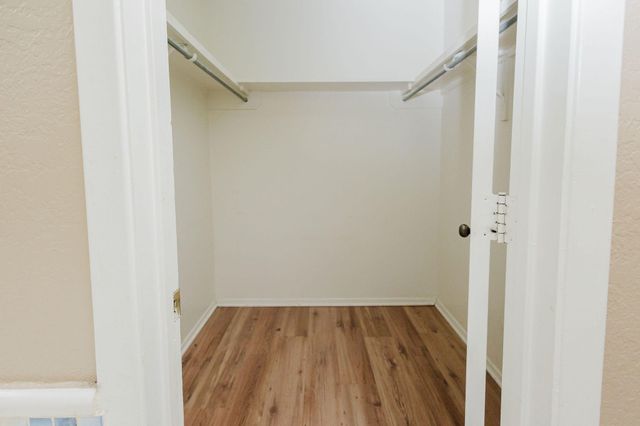 8601 Memphis Drive, 42, Lubbock, TX 79423