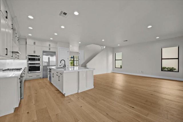 1005 Faulkner Terrace, Palm Beach Gardens, FL 33418