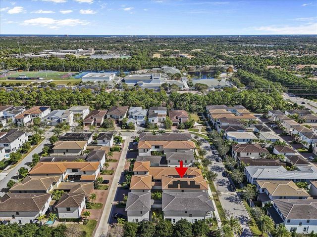 1005 Faulkner Terrace, Palm Beach Gardens, FL 33418