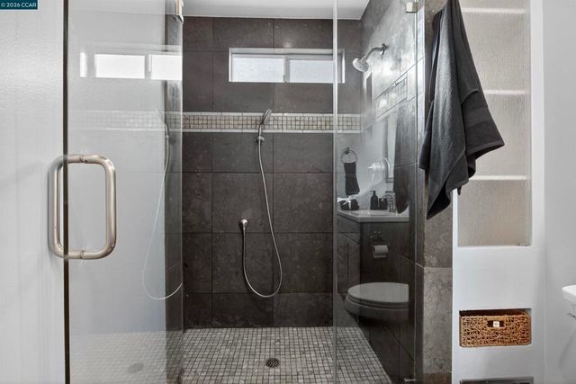 1956 1956 Holly Dr, Concord, CA 94521