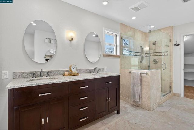 1956 1956 Holly Dr, Concord, CA 94521