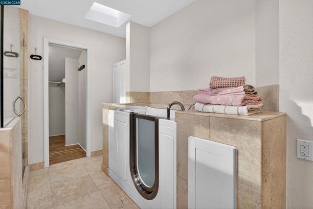 1956 1956 Holly Dr, Concord, CA 94521