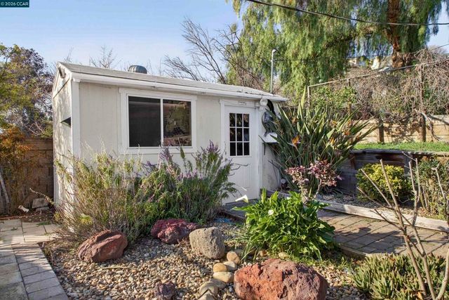 1956 1956 Holly Dr, Concord, CA 94521