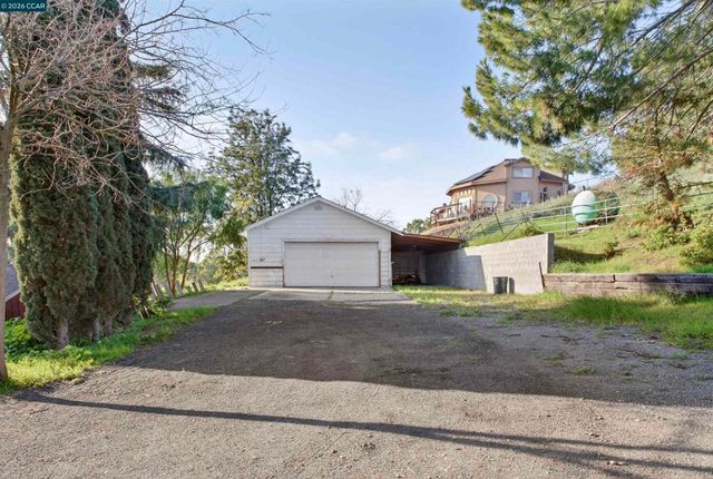 1956 1956 Holly Dr, Concord, CA 94521