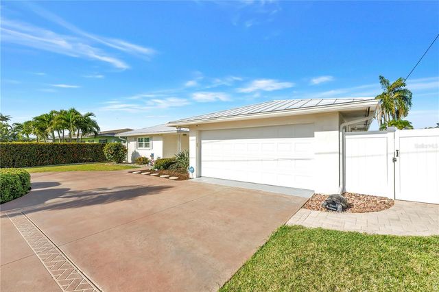 12475 4TH STREET E, Treasure Island, FL 33706