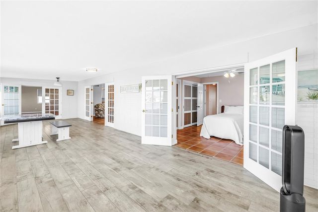 12475 4TH STREET E, Treasure Island, FL 33706