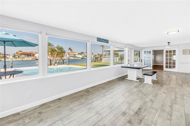 12475 4TH STREET E, Treasure Island, FL 33706