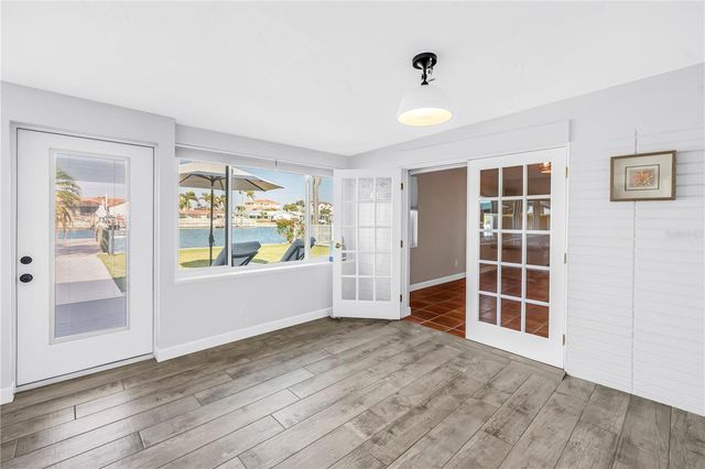 12475 4TH STREET E, Treasure Island, FL 33706