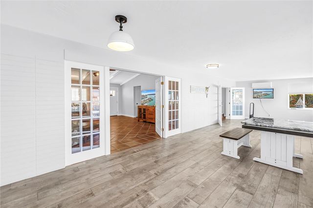 12475 4TH STREET E, Treasure Island, FL 33706