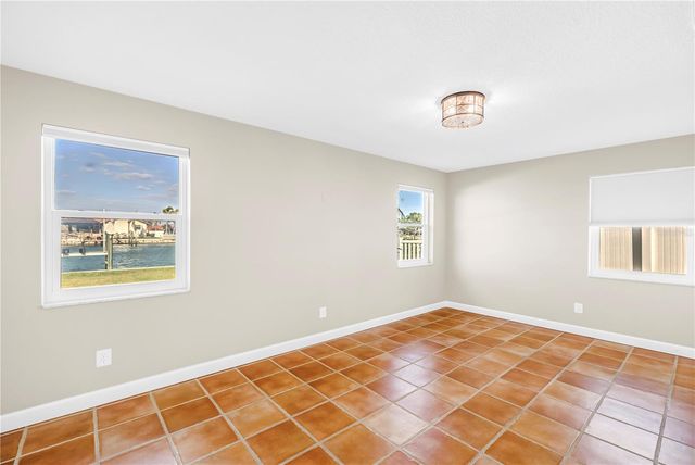 12475 4TH STREET E, Treasure Island, FL 33706