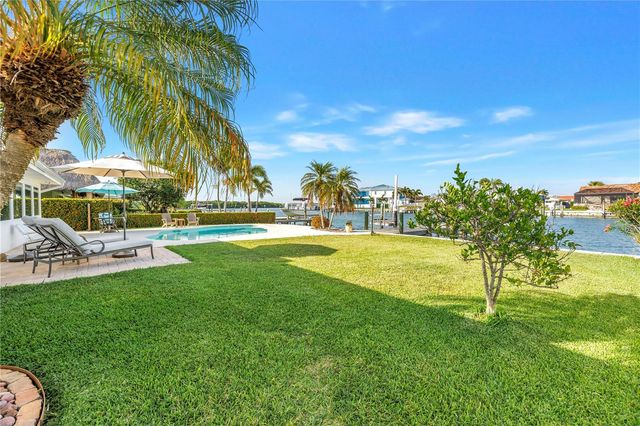 12475 4TH STREET E, Treasure Island, FL 33706