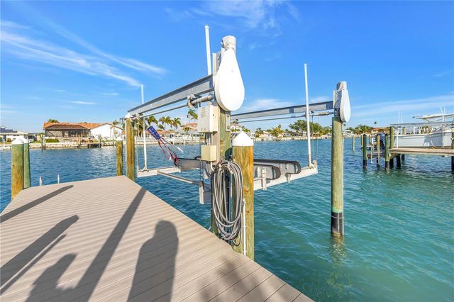 12475 4TH STREET E, Treasure Island, FL 33706