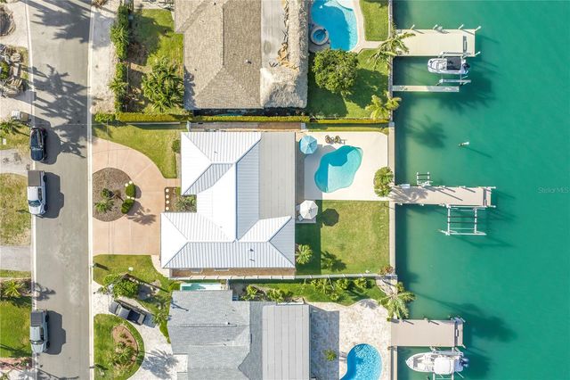 12475 4TH STREET E, Treasure Island, FL 33706