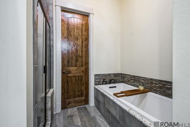 16033 Greenwell Springs-port Hudson Rd, Central, LA 70770