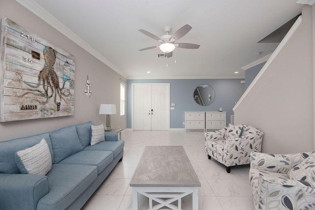 1700 NW Vivanco Street, Port St Lucie, FL 34986