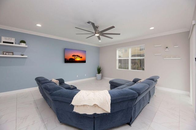 1700 NW Vivanco Street, Port St Lucie, FL 34986