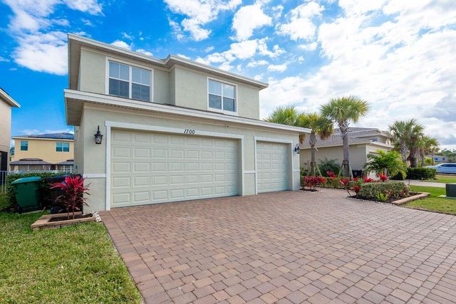 1700 NW Vivanco Street, Port St Lucie, FL 34986
