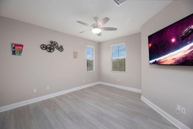 1700 NW Vivanco Street, Port St Lucie, FL 34986