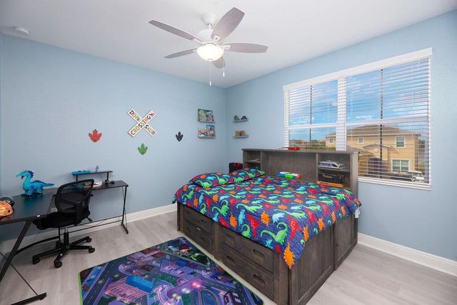 1700 NW Vivanco Street, Port St Lucie, FL 34986