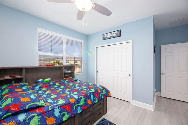 1700 NW Vivanco Street, Port St Lucie, FL 34986