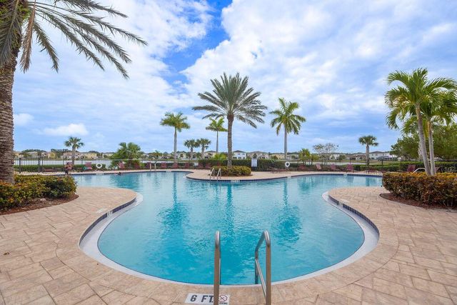 1700 NW Vivanco Street, Port St Lucie, FL 34986