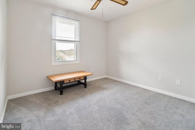 34 SMEACH DR, Hanover, PA 17331