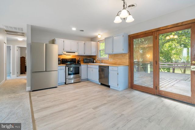 34 SMEACH DR, Hanover, PA 17331