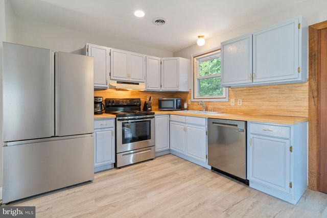 34 SMEACH DR, Hanover, PA 17331