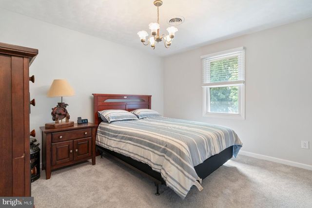 34 SMEACH DR, Hanover, PA 17331