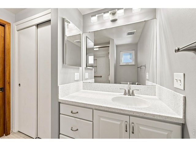 1843 Jewel Dr, Longmont, CO 80501