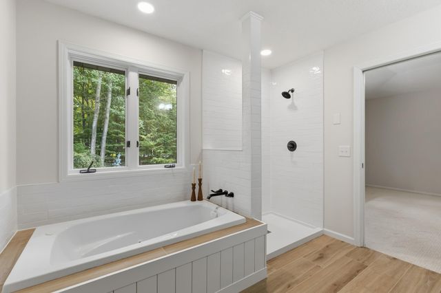 14964 River Oak Place, Savage, MN 55378