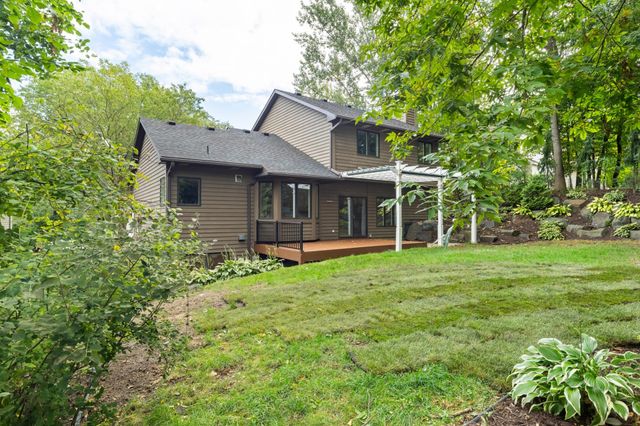 14964 River Oak Place, Savage, MN 55378