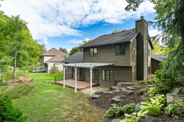 14964 River Oak Place, Savage, MN 55378