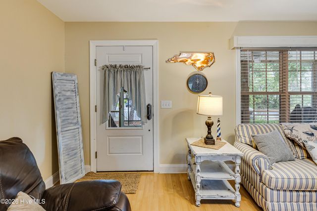 163 NW 6th Street, Oak Island, NC 28465