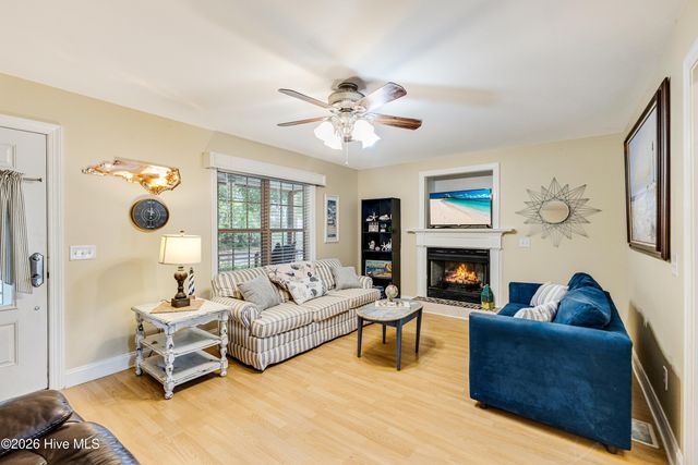 163 NW 6th Street, Oak Island, NC 28465