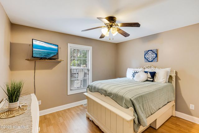 163 NW 6th Street, Oak Island, NC 28465