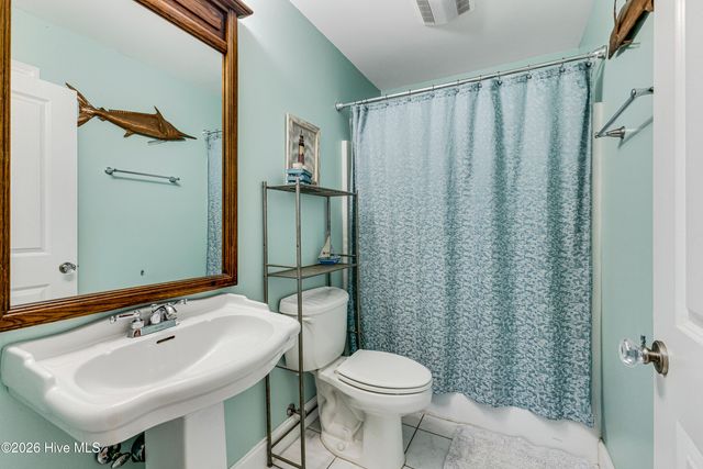 163 NW 6th Street, Oak Island, NC 28465