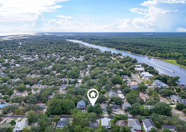 163 NW 6th Street, Oak Island, NC 28465