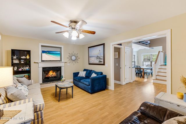 163 NW 6th Street, Oak Island, NC 28465