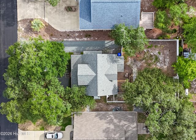 163 NW 6th Street, Oak Island, NC 28465