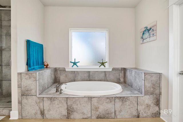 7955 Double Gate Drive, Pensacola, AL 32507