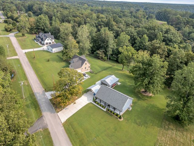 135 River Forge Rd, Manchester, TN 37355
