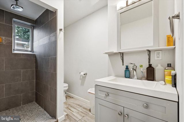 804 WINDER DR, Bristol, PA 19007