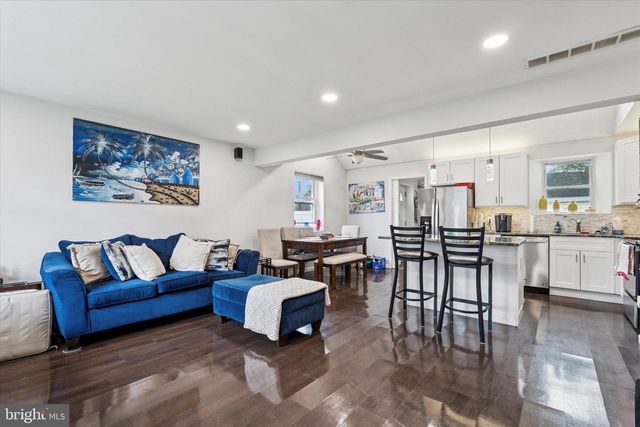 804 WINDER DR, Bristol, PA 19007