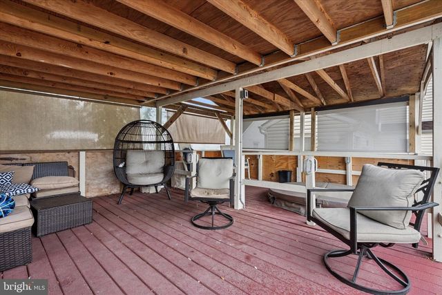 804 WINDER DR, Bristol, PA 19007