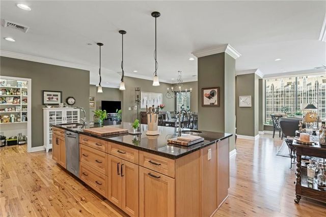151 Fort Pitt Boulevard 1605, Downtown Pgh, PA 15222