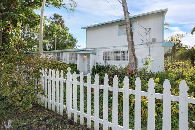 322 GARDEN STREET, Daytona Beach, FL 32114